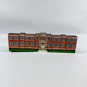 VTG 2002 Brandywine Woodcrafts Kingstree High School SC Shelf Sitter Wood USA